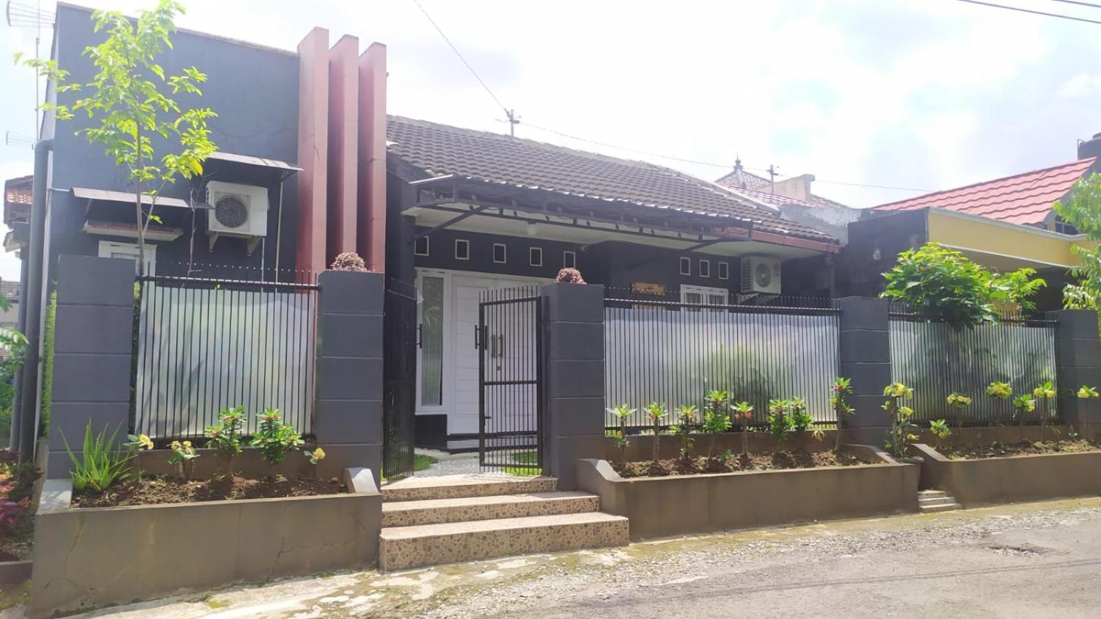 פורווקרטו Endah Homestay Syariah מראה חיצוני תמונה